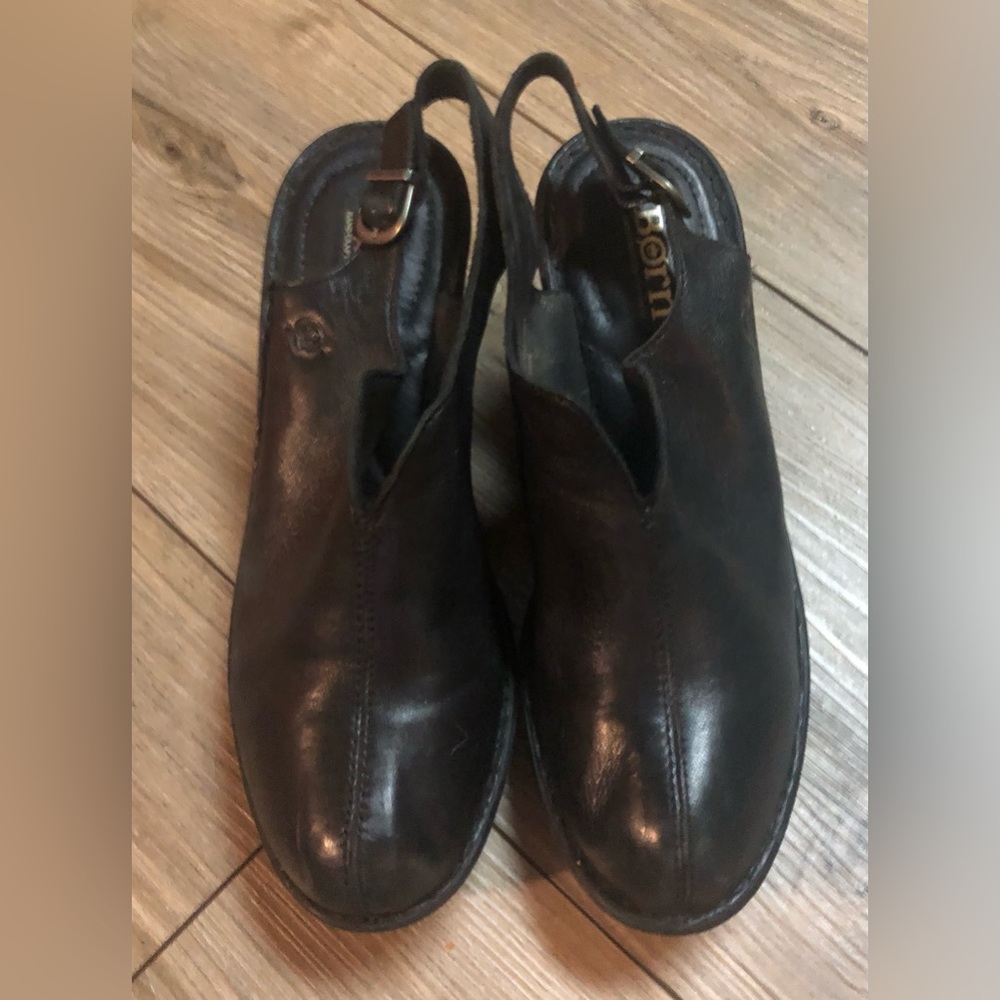 Born Devlyn Distressed Suede Platform Slingback C… - image 2